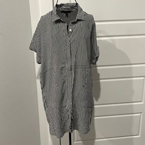 BNWT Black and White Striped Dress